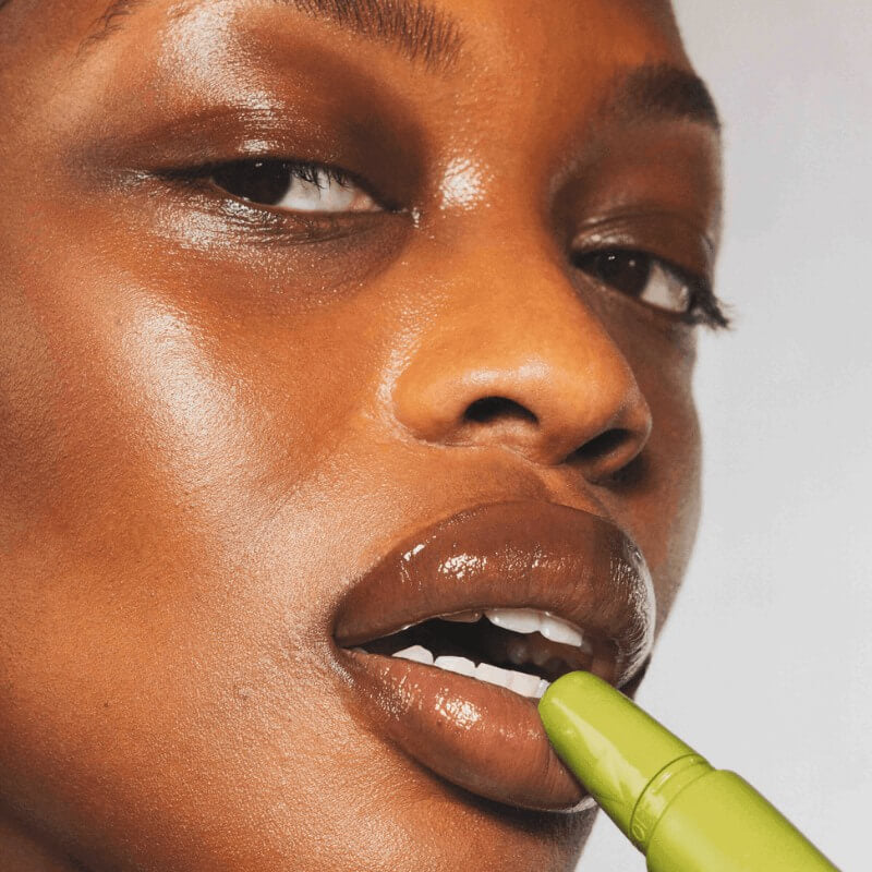 Our Triple P formula (peptides, plants, and plump), gentle refreshing mint tingle and activated quartz crystal infusion work together to hydrate, plump, and leave your lips with a radiant gloss.